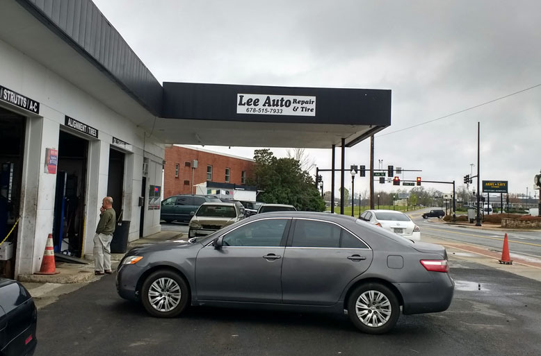 Forest Park, GA Lee Auto Repair & Tire LLC (Auto Value)